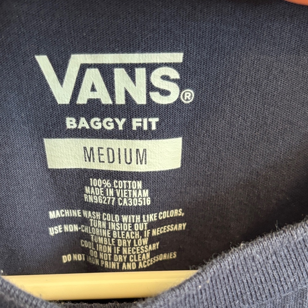 Vans Navy Blue Tee with White Logo -76sku - Picture 3 of 6
